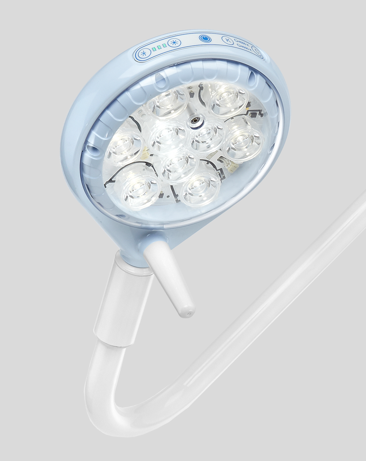 La lampada operatoria Saturno-led, che non genera ombre, è adatta per piccoli interventi chirurgici di superficie, ginecologia e primo soccorso. 